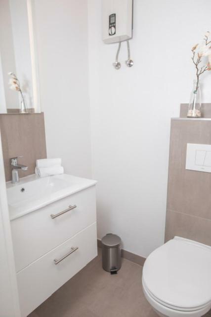 Ferienwohnung Otto-Dill-Halle Elmstein Buitenkant foto